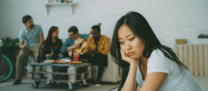 Ansiedade social: quando o medo do julgamento controla a sua vida